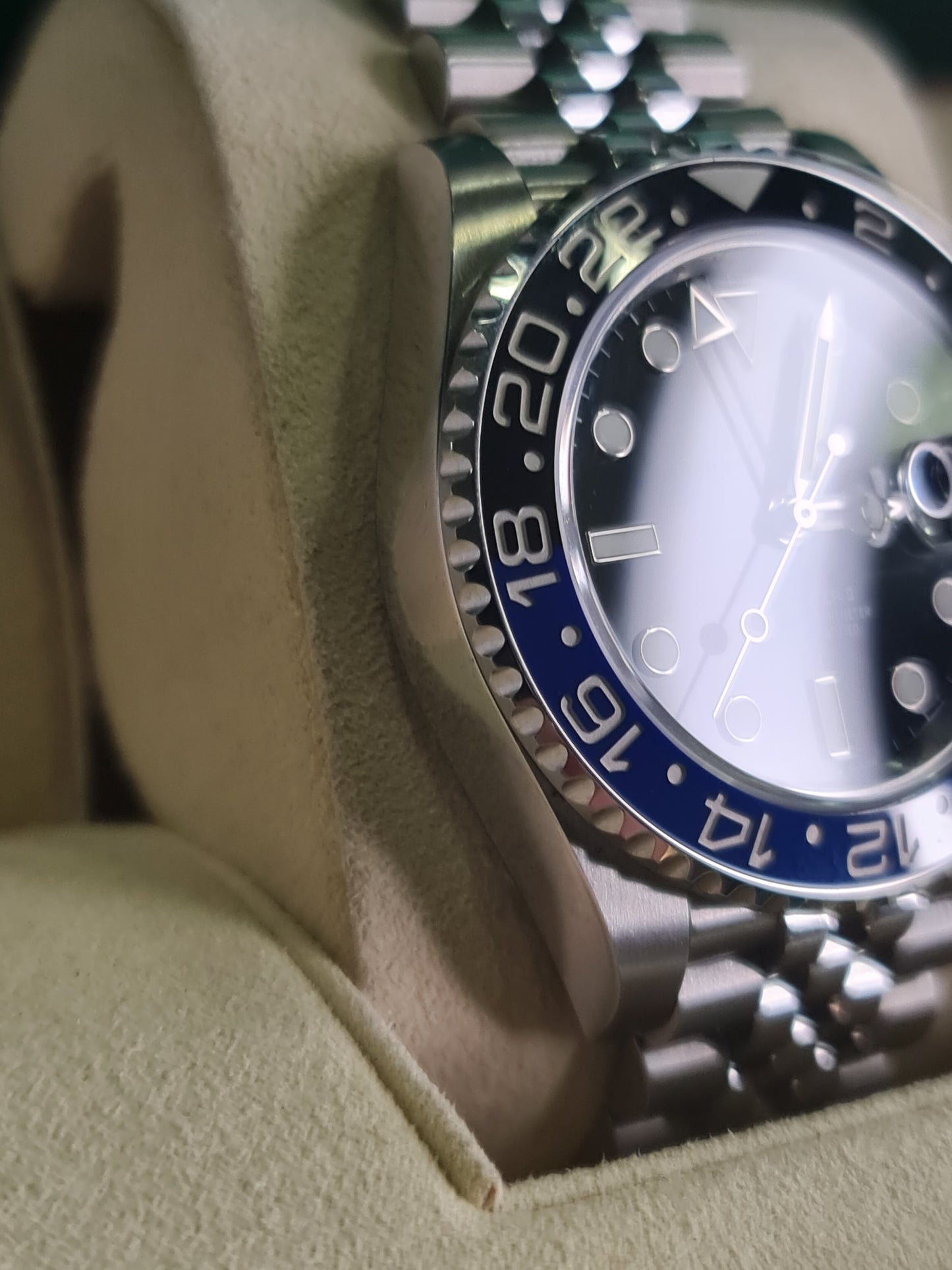 ROLEX GMT 126710 BLNR