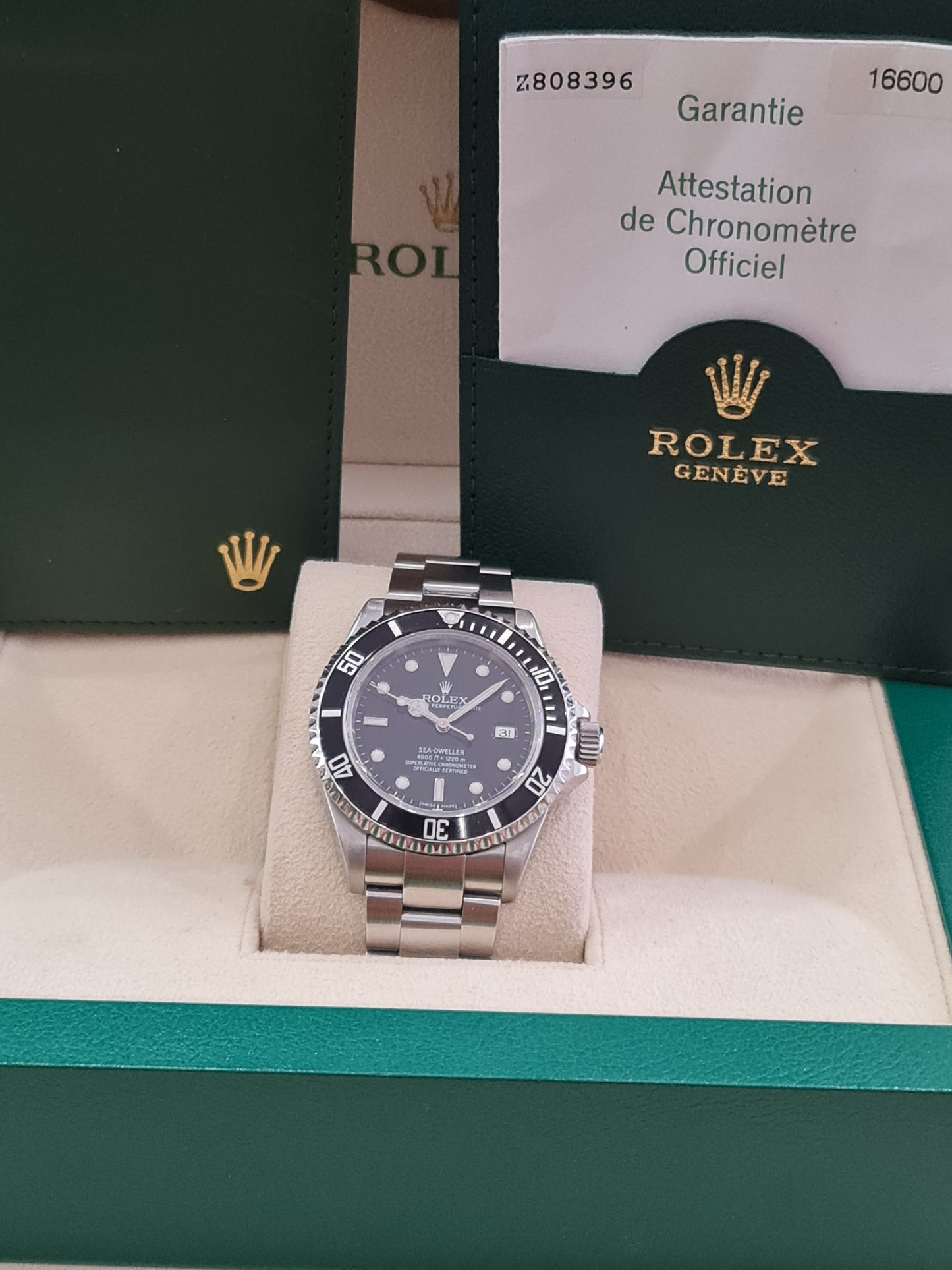 ROLEX Sea-Dweller