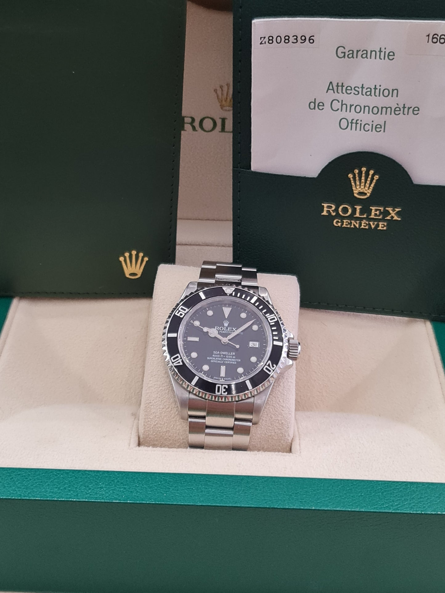 ROLEX Sea-Dweller