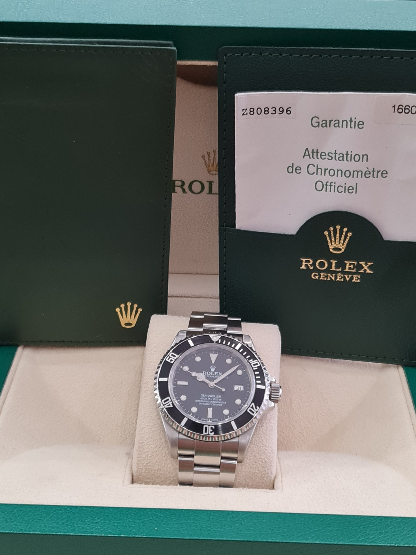 ROLEX Sea-Dweller
