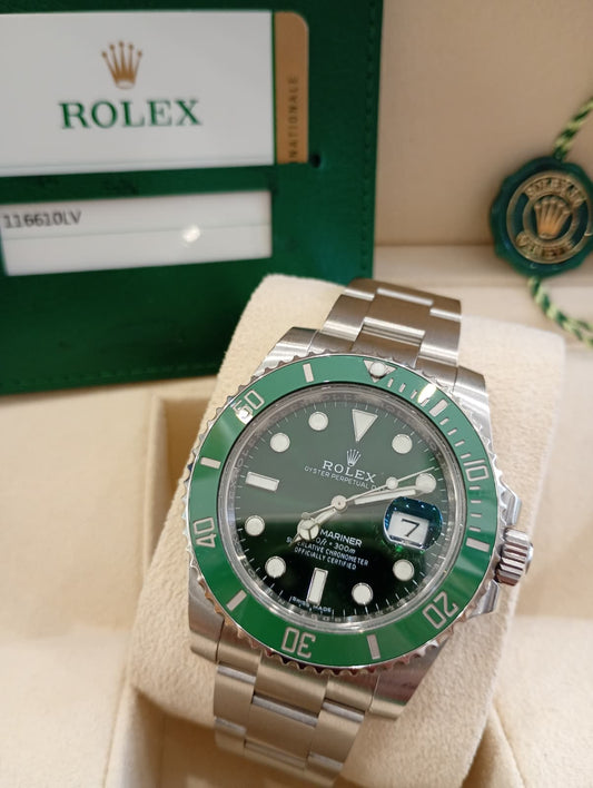 ROLEX Submariner Hulk