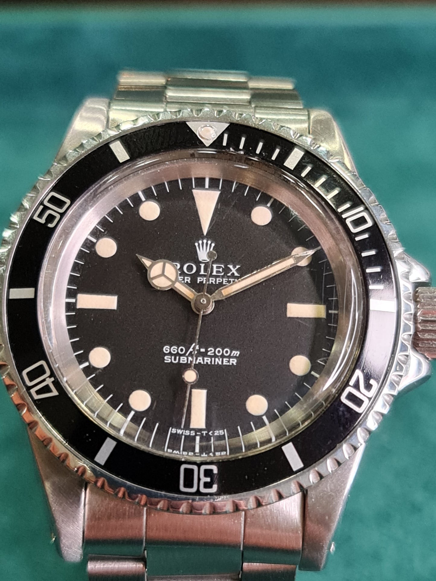 Rolex Submariner 5513 No Serif Dial
