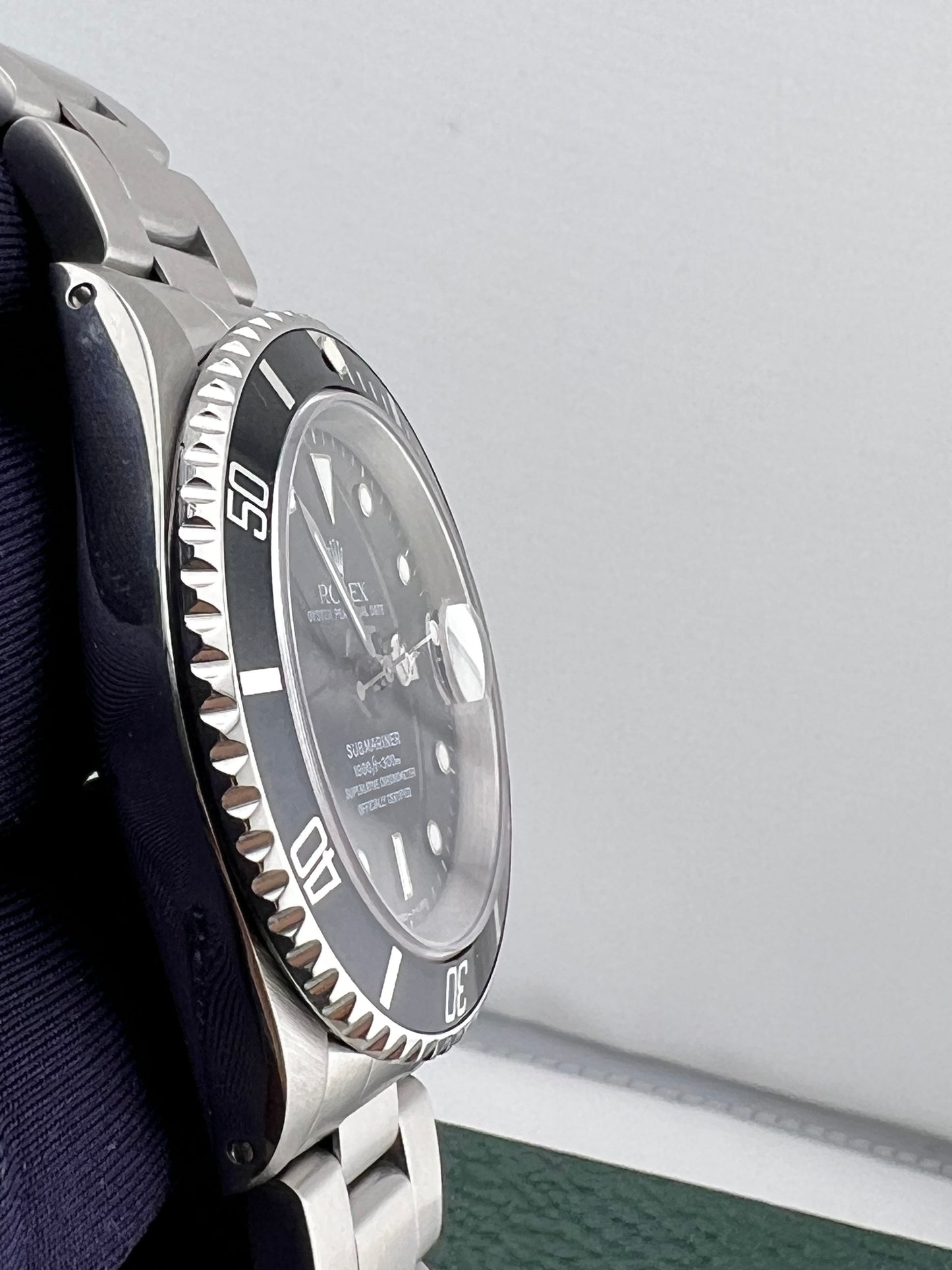 Rolex Submariner Date 16610