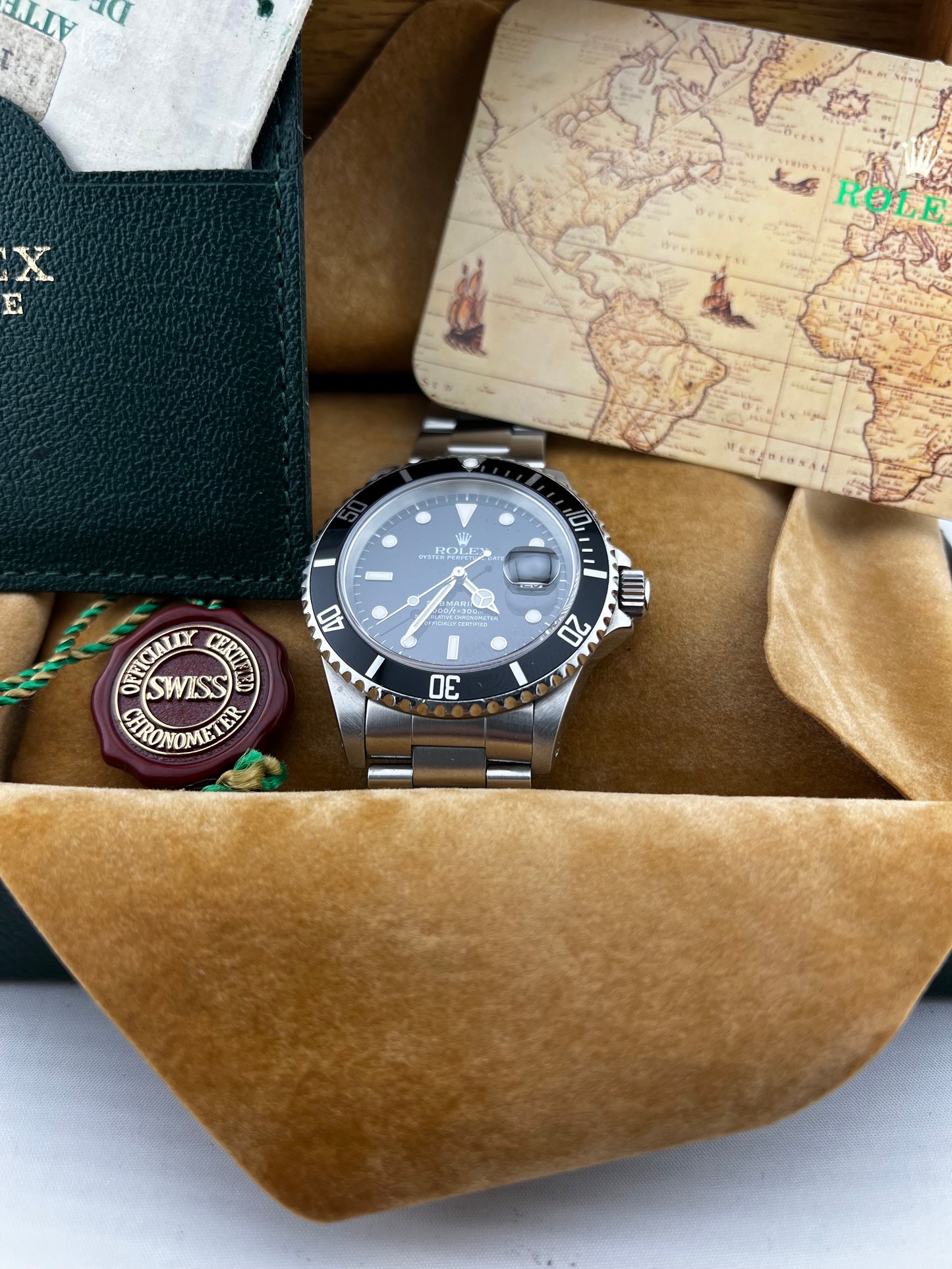 Rolex Submariner Date