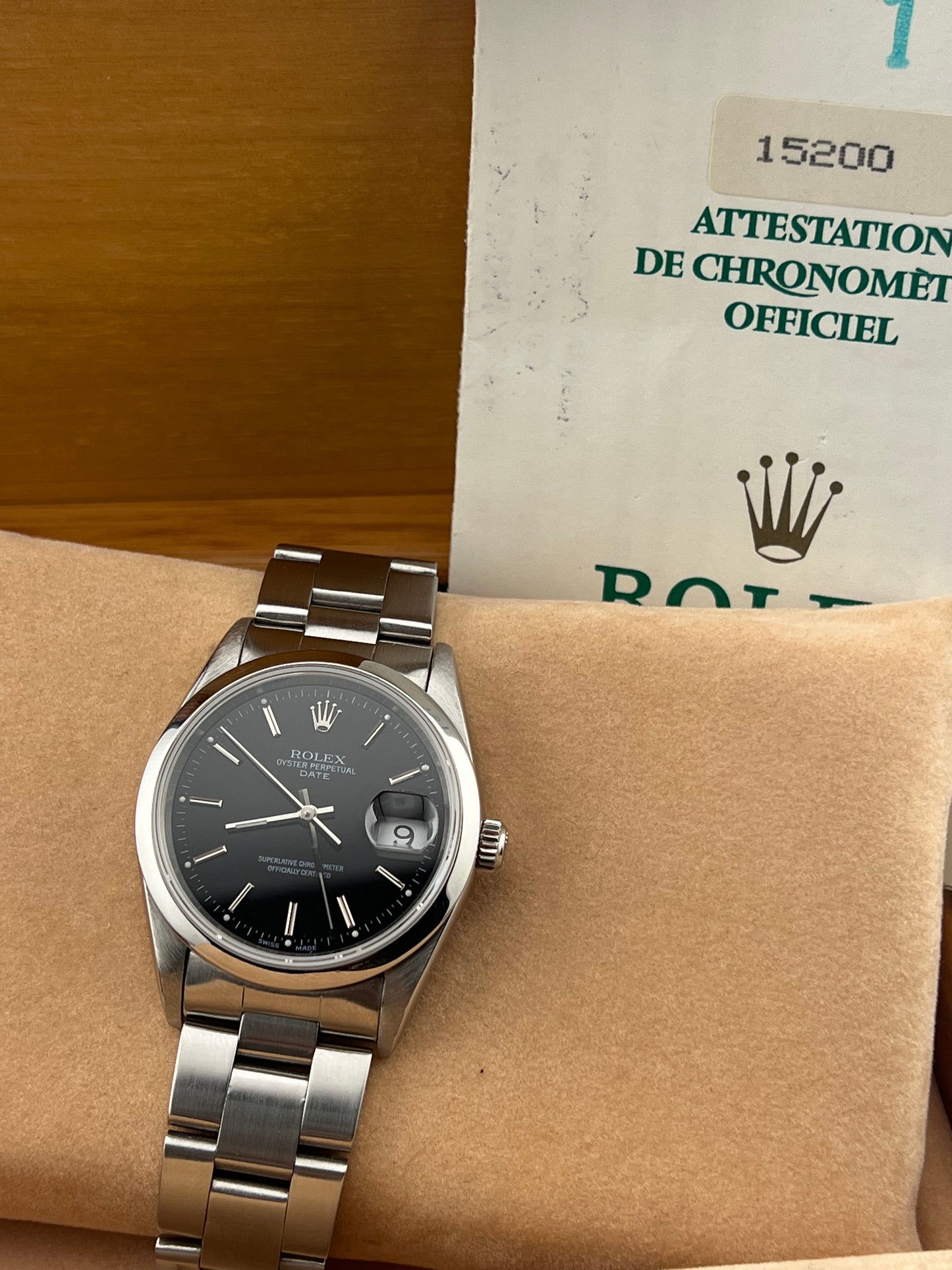 Rolex Oyster Perpetual Date 15200
