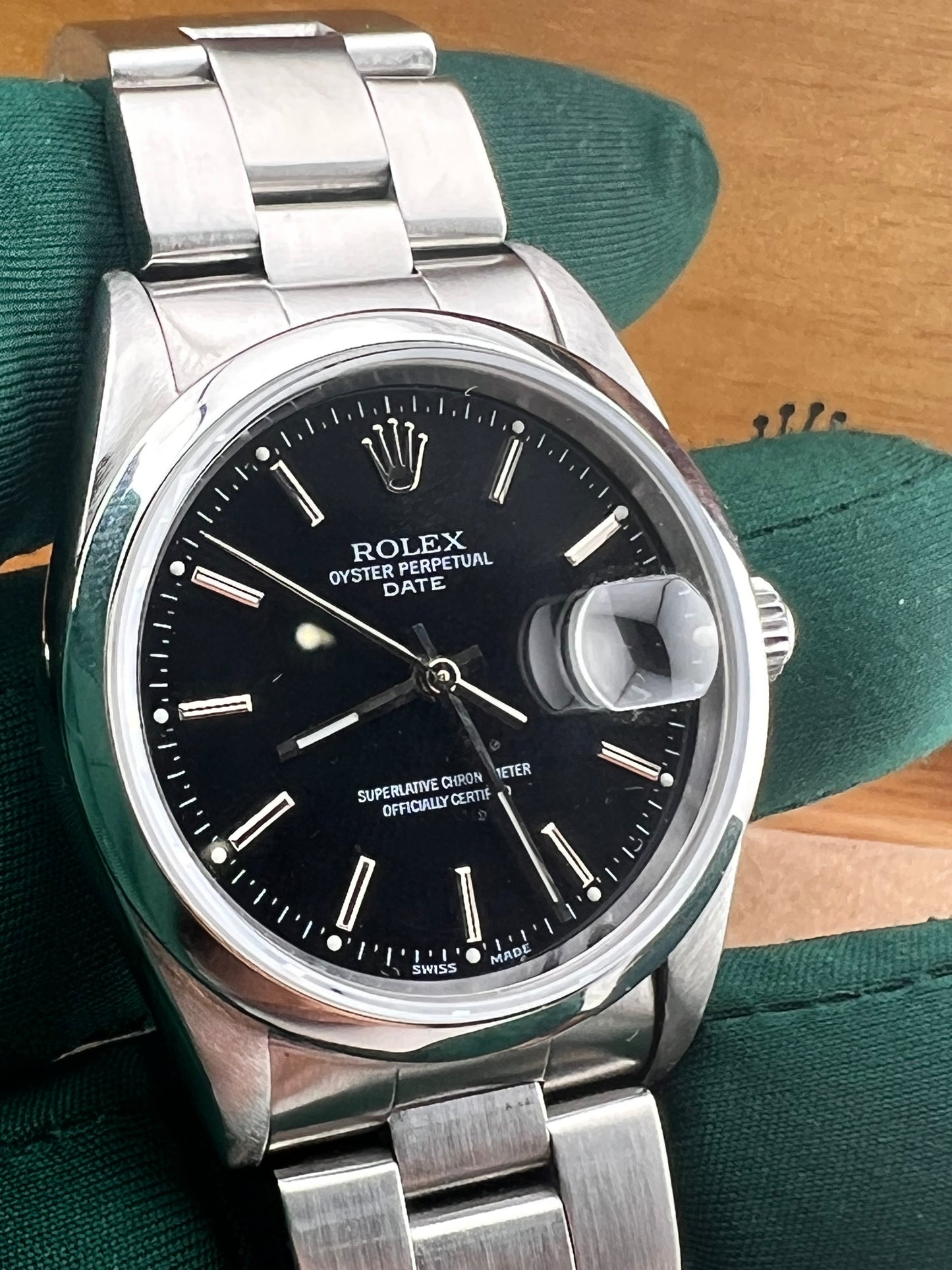Rolex Oyster Perpetual Date 15200